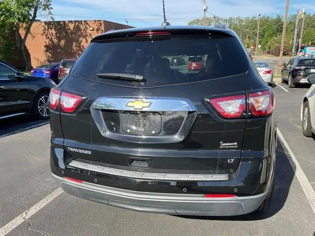 2017 Chevrolet Traverse 2LT
