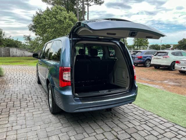2012 Chrysler Town & Country Touring