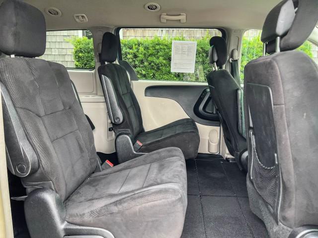 2012 Chrysler Town & Country Touring