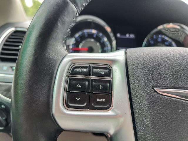 2012 Chrysler Town & Country Touring