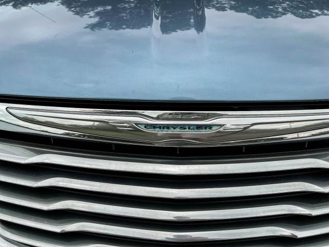 2012 Chrysler Town & Country Touring