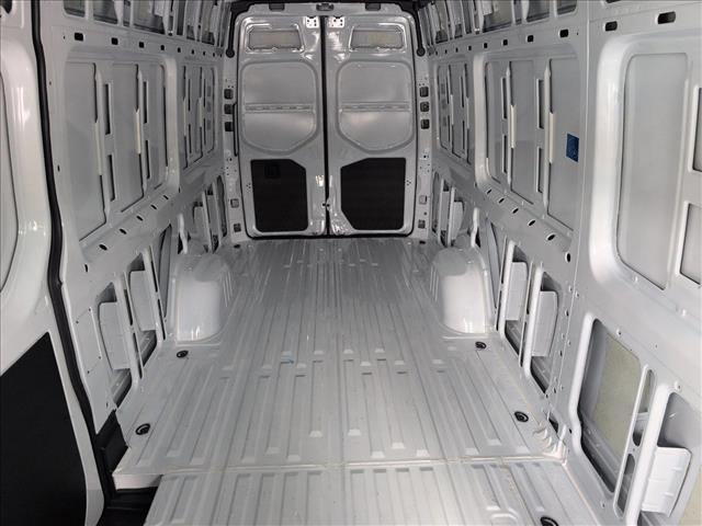 2026 Mercedes-Benz Sprinter 2500 High Roof 4-Cyl Diesel HO