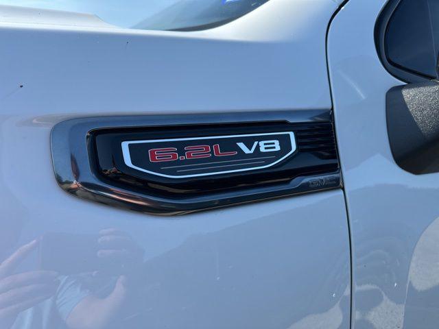 2024 GMC Sierra 1500 4WD Crew Cab Short Box AT4