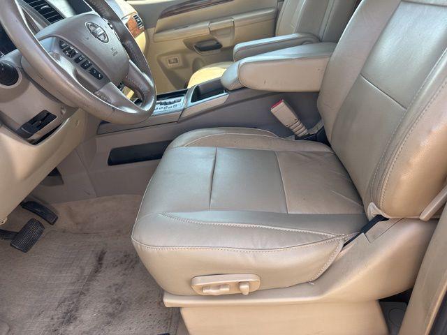 2013 Nissan Armada Platinum