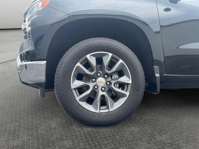 2026 Chevrolet Silverado 1500 4WD Crew Cab Short Bed LT with 2FL