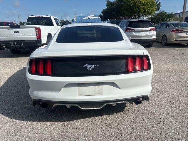 2017 Ford Mustang EcoBoost
