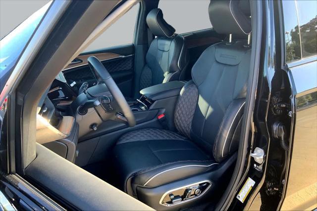 2026 Jeep Grand Cherokee Summit 4x4