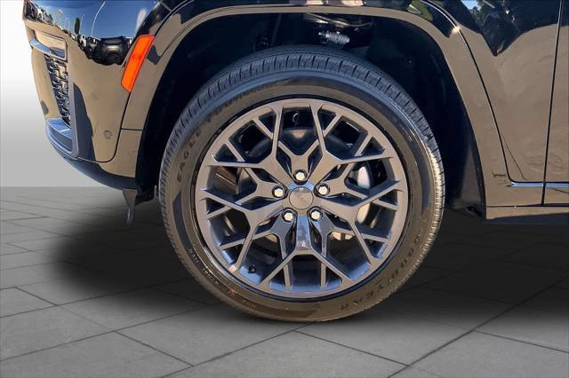 2026 Jeep Grand Cherokee Summit 4x4