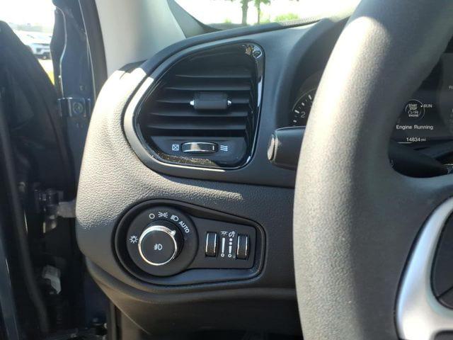 2023 Jeep Renegade Altitude 4x4