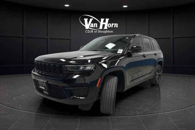 2025 Jeep Grand Cherokee Altitude X 4x4