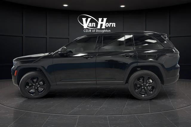2025 Jeep Grand Cherokee Altitude X 4x4