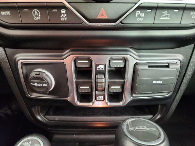 2022 Jeep Gladiator Sport