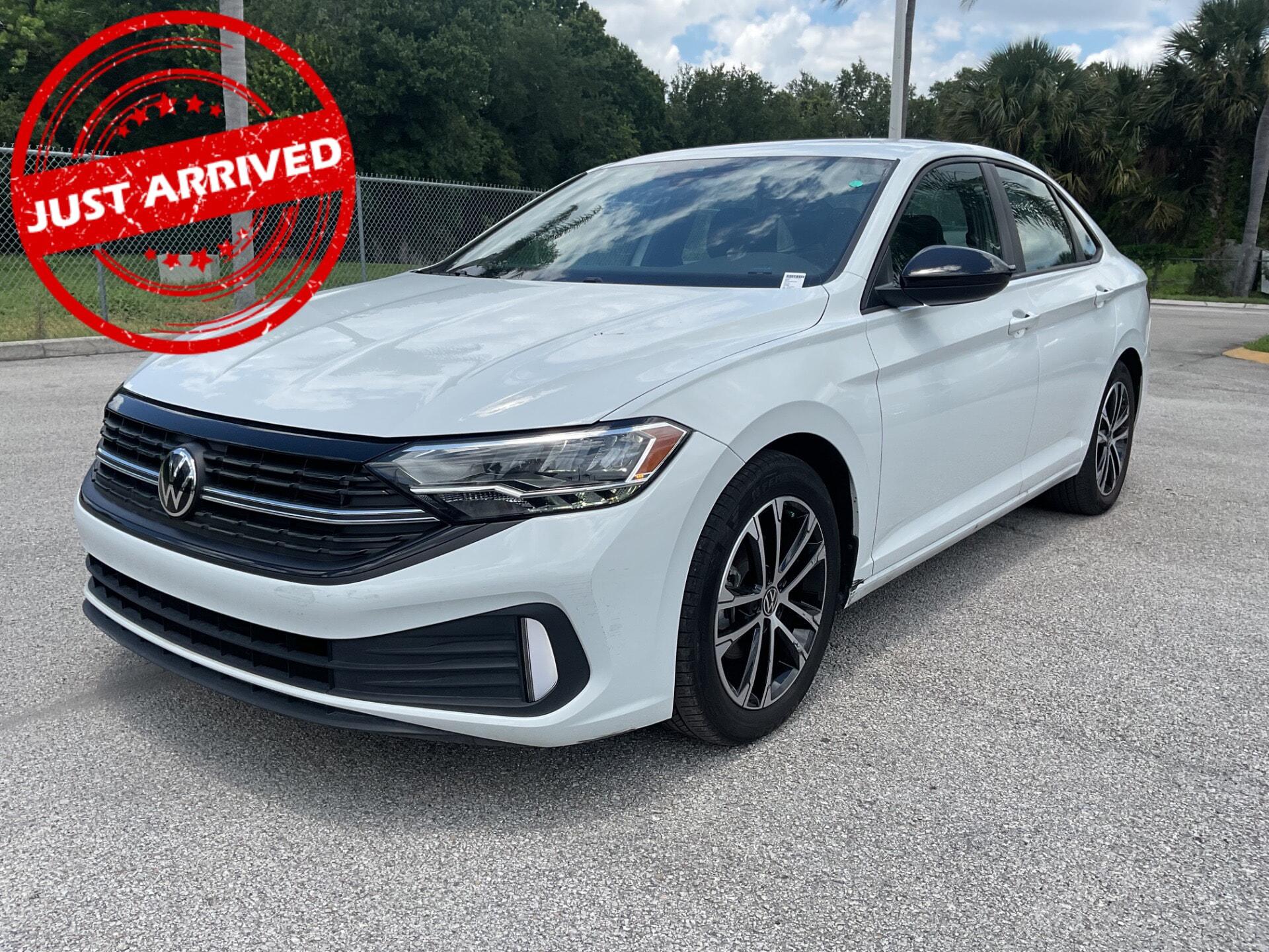 White 2024 Volkswagen Jetta Sport FWD Sedan Front-Wheel Drive Automatic