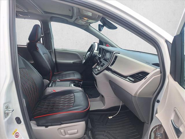 2019 Toyota Sienna XLE Premium 8 Passenger