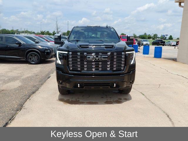 2025 GMC Sierra 2500HD 4WD Crew Cab Standard Bed Denali Ultimate