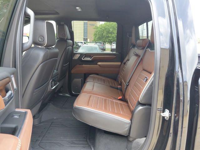 2025 GMC Sierra 2500HD 4WD Crew Cab Standard Bed Denali Ultimate