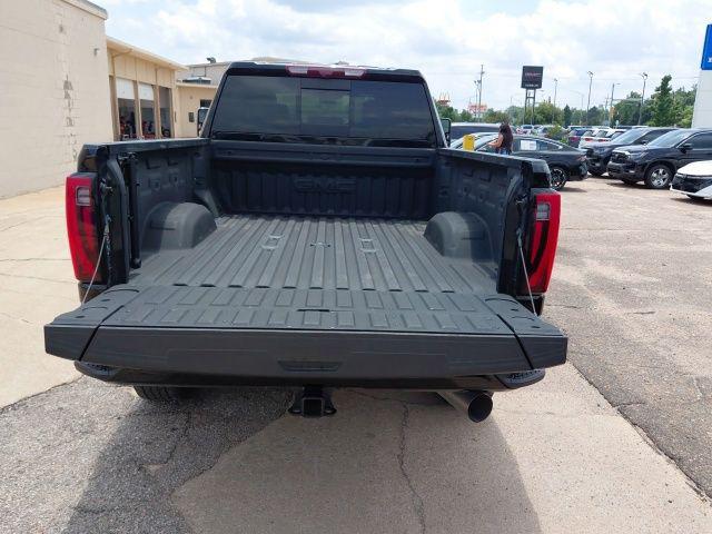 2025 GMC Sierra 2500HD 4WD Crew Cab Standard Bed Denali Ultimate