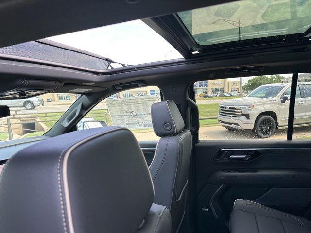 2026 Chevrolet Tahoe 4WD Premier