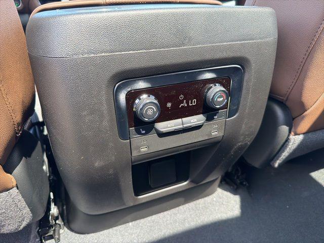 2026 Chevrolet Suburban High Country, 4WD