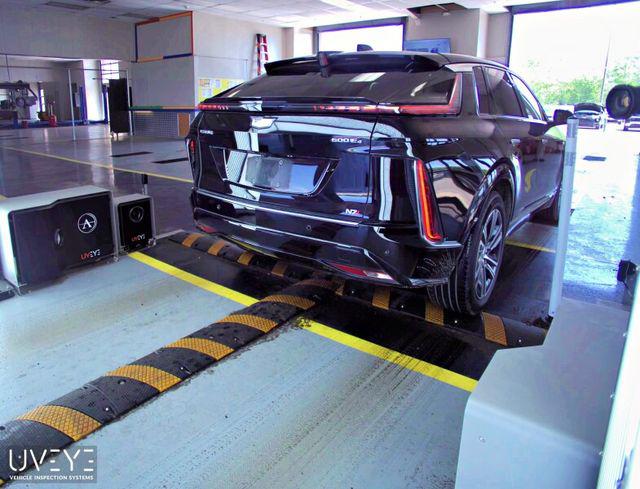 2024 Cadillac iQ Luxury w/1SC