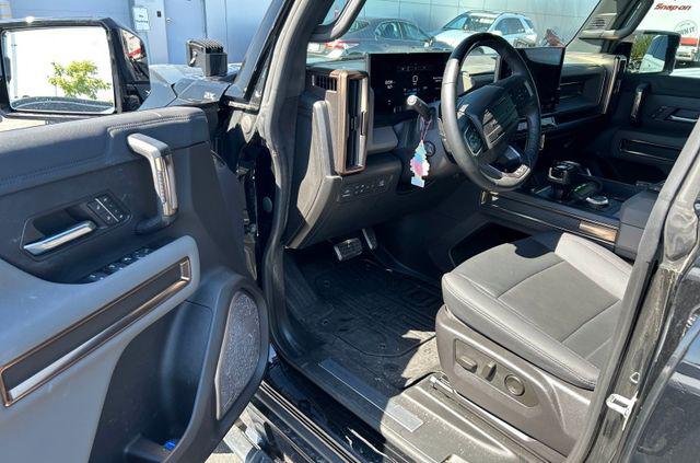 2024 GMC HUMMER EV e4WD 2X