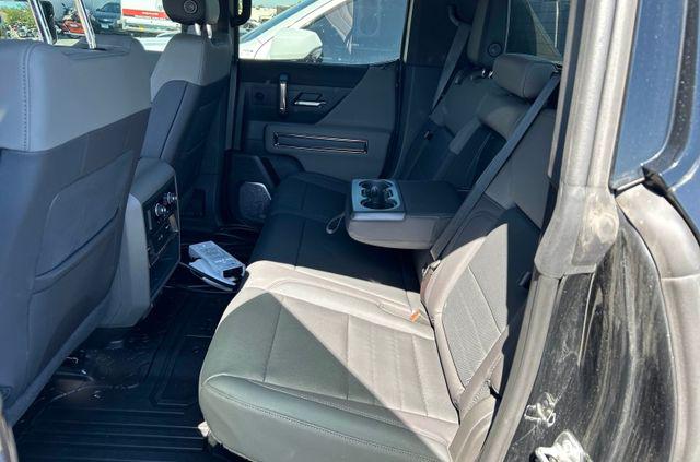 2024 GMC HUMMER EV e4WD 2X