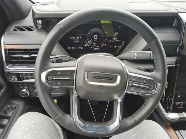 2025 GMC Yukon XL 4WD Denali