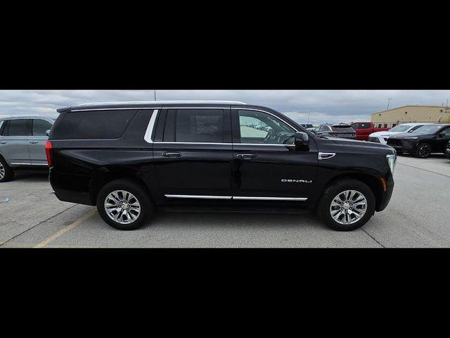 2025 GMC Yukon XL 4WD Denali