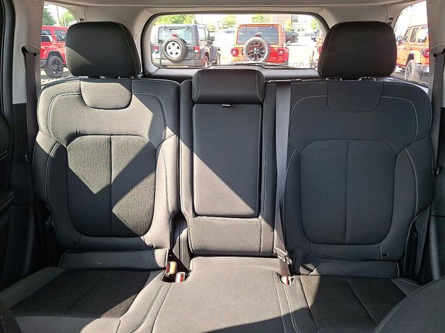 Used 2023 Jeep Grand Cherokee Laredo 4x4 For Sale in East Hanover, NJ