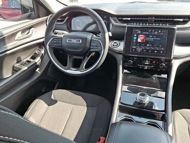 Used 2023 Jeep Grand Cherokee Laredo 4x4 For Sale in East Hanover, NJ