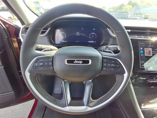 Used 2023 Jeep Grand Cherokee Laredo 4x4 For Sale in East Hanover, NJ