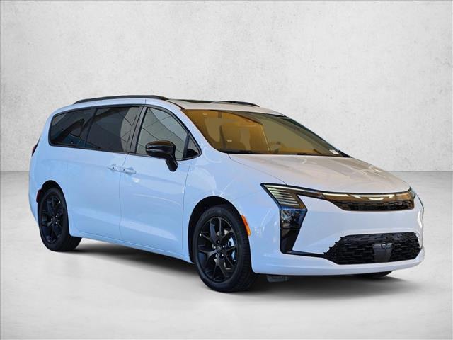 2027 Chrysler Pacifica Limited