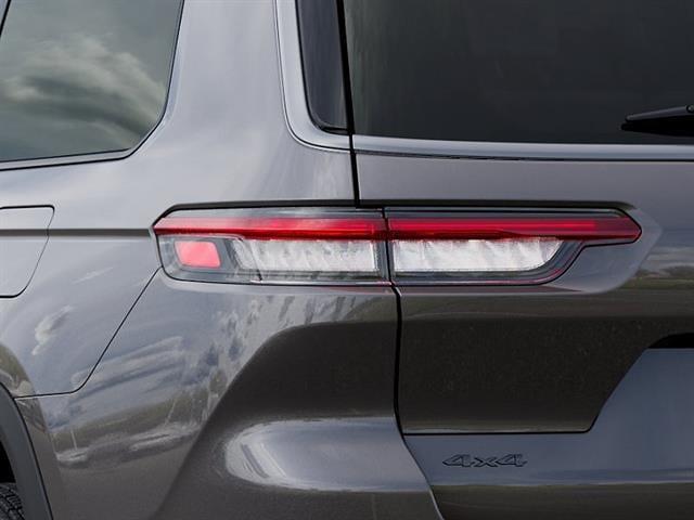 New 2026 Jeep Grand Cherokee L Altitude 4x4 For Sale in East Hanover, NJ