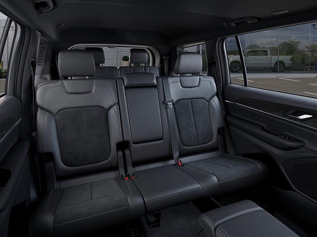 New 2026 Jeep Grand Cherokee L Altitude 4x4 For Sale in East Hanover, NJ