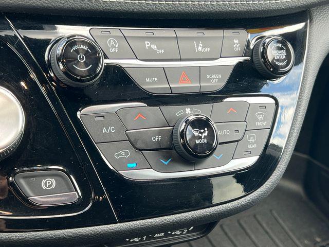 2021 Chrysler Pacifica Touring L AWD