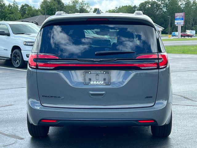 2021 Chrysler Pacifica Touring L AWD
