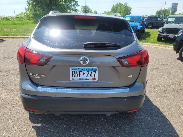 2017 Nissan Rogue Sport SL
