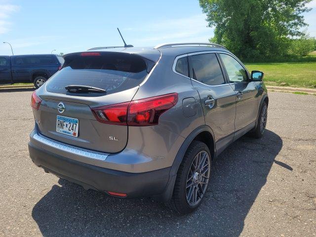 2017 Nissan Rogue Sport SL