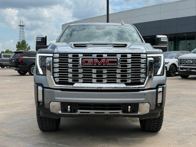 2024 GMC Sierra 2500HD 4WD Crew Cab Long Bed Denali