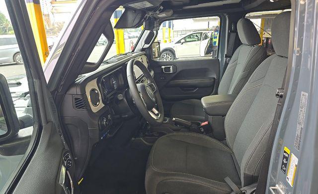 2025 Jeep Wrangler 4xe Sahara 4xe