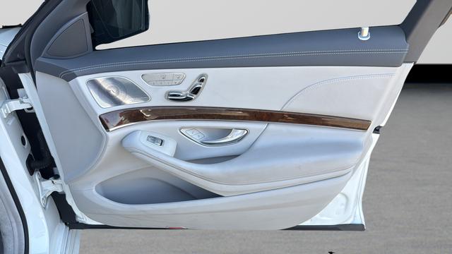 2016 Mercedes-Benz S 550 4MATIC