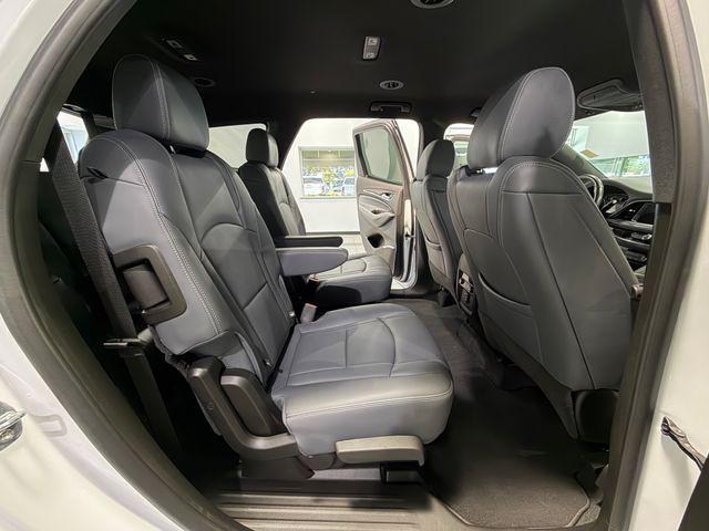 2023 Buick Enclave Essence FWD