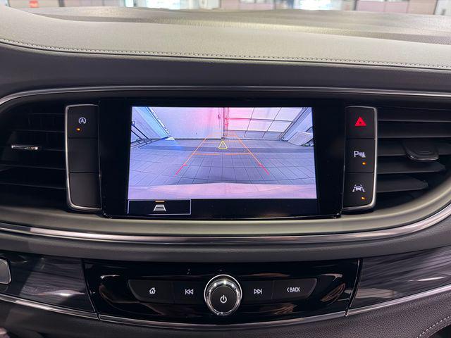 2023 Buick Enclave Essence FWD