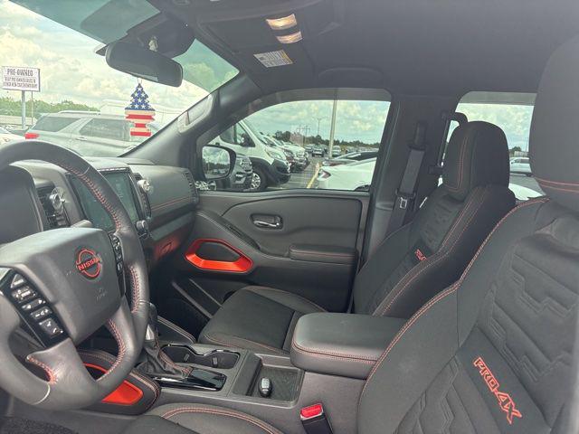 2024 Nissan Frontier Crew Cab PRO-4X 4x4