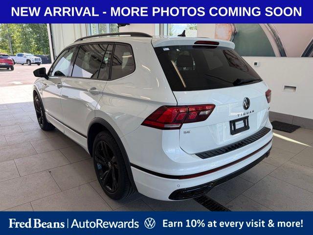 2024 Volkswagen Tiguan 2.0T SE R-Line Black