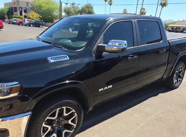 2025 Ram 1500 Laramie Crew Cab 4x4 5'7" Box