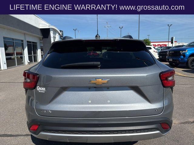 2026 Chevrolet Trax FWD LT
