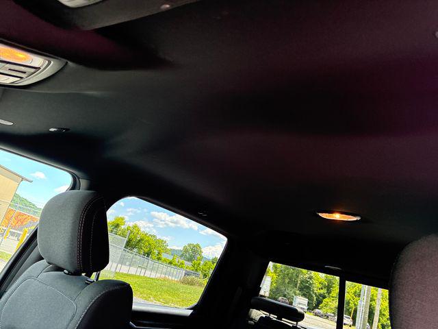 2021 Ram 1500 Big Horn Crew Cab 4x4 5'7" Box