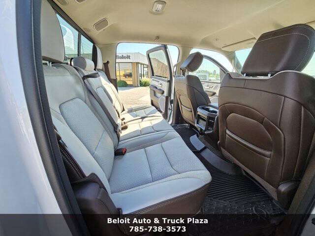 2026 Ram 1500 Laramie Crew Cab 4x4 5'7" Box