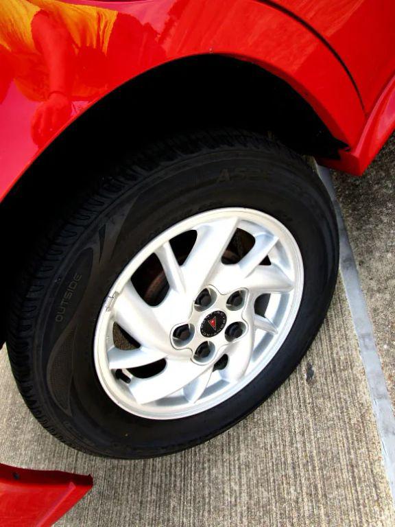 2004 Pontiac Grand Am SE1